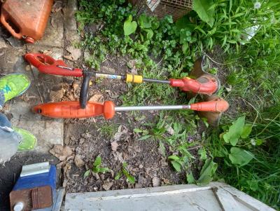 2 electric weed whips