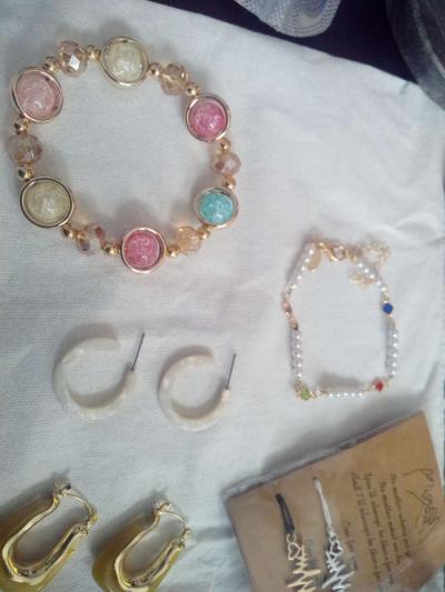 5 Piece Jewelry Set 1 - Thumbnail 2