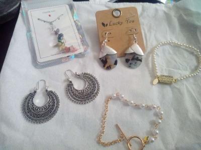 Jewelry 5 piece lot set 5 - Thumbnail 2
