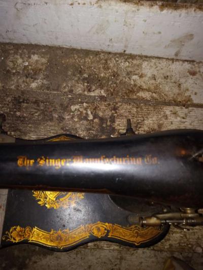 singer sewing machine