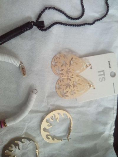 Mixed 5 Piece Jewelry lot set 4 - Thumbnail 4