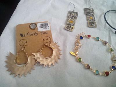 5 Piece Jewelry lot new set3 - Thumbnail 3