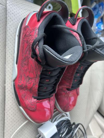 Jordan dub zeros gym red size 9 mens in great condition - Thumbnail 2