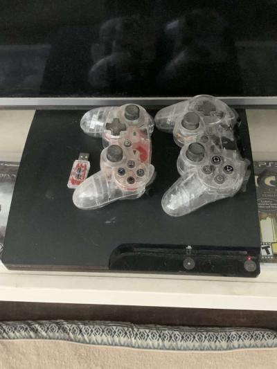 PlayStation 3 - Thumbnail 3