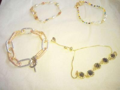 Four Piece BRACELET set 7 - Thumbnail 4