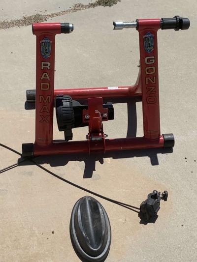 Rad Max Gonzo bike trainer - Thumbnail 2