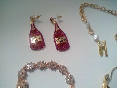 4 piece mixed lot numb 10 - Thumbnail 2