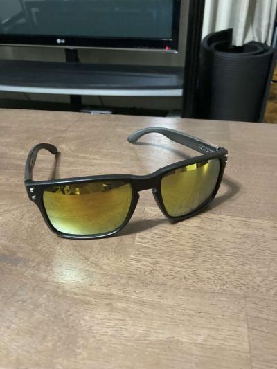 Oakley Sunglasses - Thumbnail 2