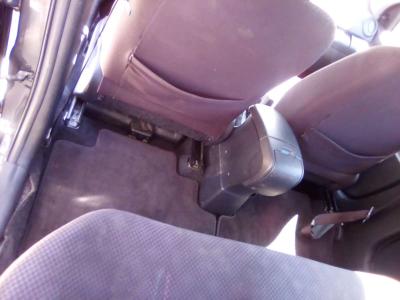 2008 Toyota yaris - Thumbnail 6