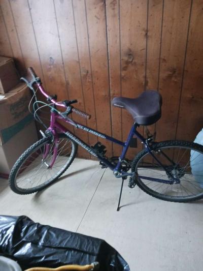 Mt bike - Thumbnail 2