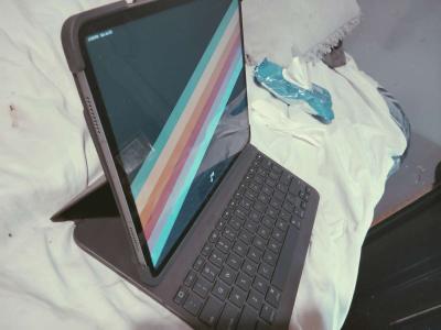 APPLE IPAD PRO - Thumbnail 2