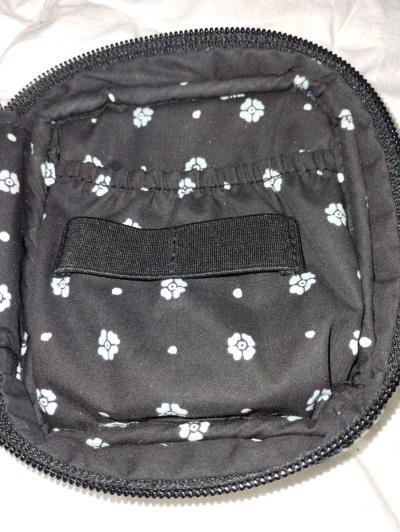 Vera Bradley makeup carrying case - Thumbnail 2