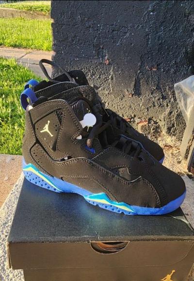 JORDAN TRUE FLIGHT SIZE 1Y KIDS NEW - Thumbnail 3