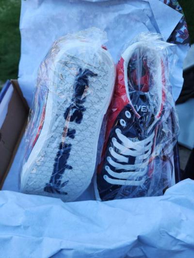 REVENGE x STORM HIGH TOP RED  NAVY  SIZE 8M 95W - Thumbnail 4