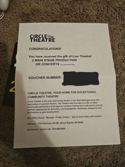 Circle Theather Tickets - Thumbnail 2