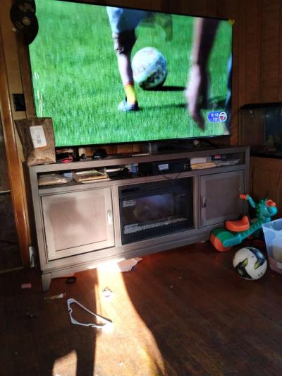 TV And Stand - Thumbnail 3