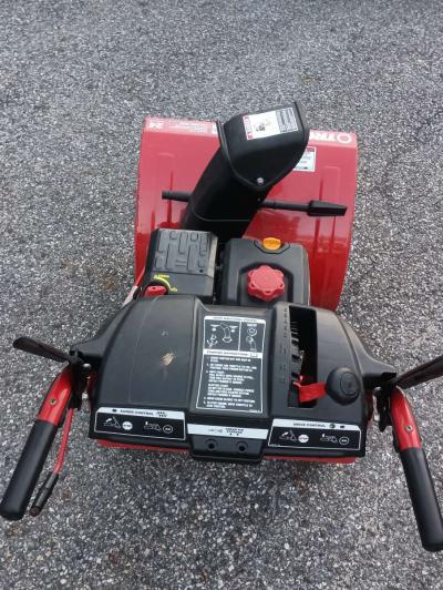 snow blower - Thumbnail 3