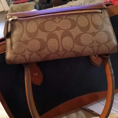 Coach Wallet - Thumbnail 2