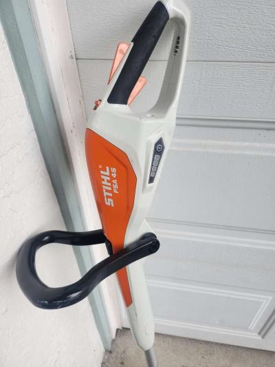 Stihl FSA 45 Weed Trimmer - Thumbnail 3