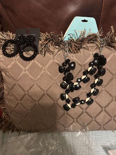 Custom jewelry handcraft art starting at 10up - Thumbnail 6