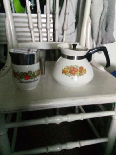 pyrex corning ware from the 60s - Thumbnail 3