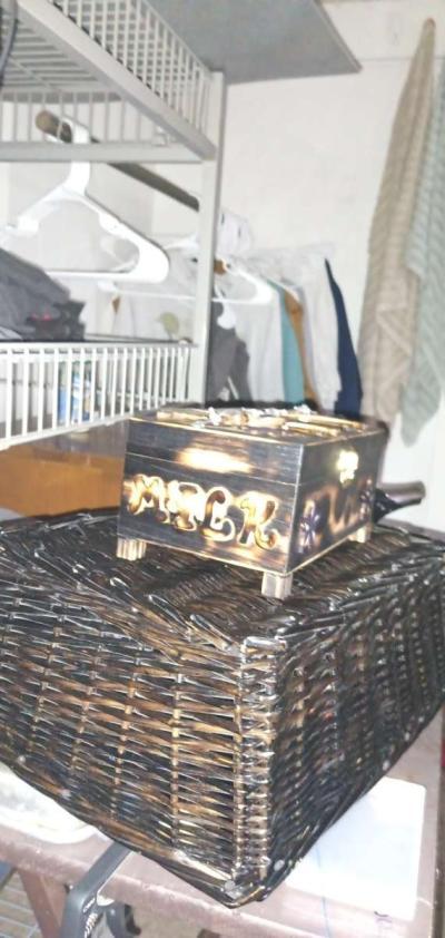 hand crafted box Rubin county themed - Thumbnail 6