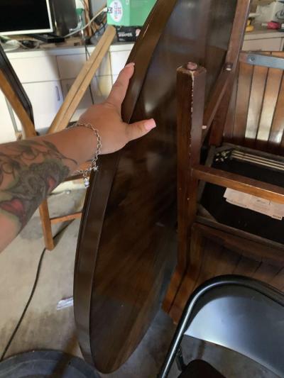 round wood table - Thumbnail 2