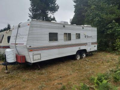 23 foot Terry Travel Trailer - Thumbnail 4