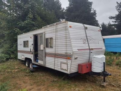 23 foot Terry Travel Trailer - Thumbnail 3