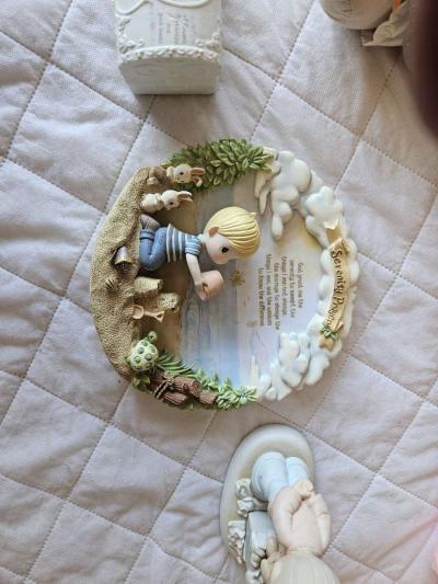 precious moments figurines and dolls - Thumbnail 3