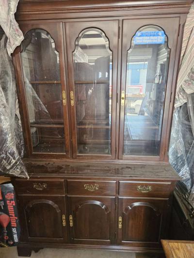 China Hutch - Thumbnail 2