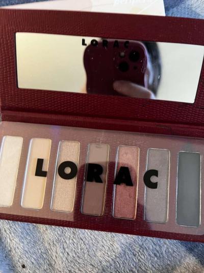 eyeshadow palette - Thumbnail 3