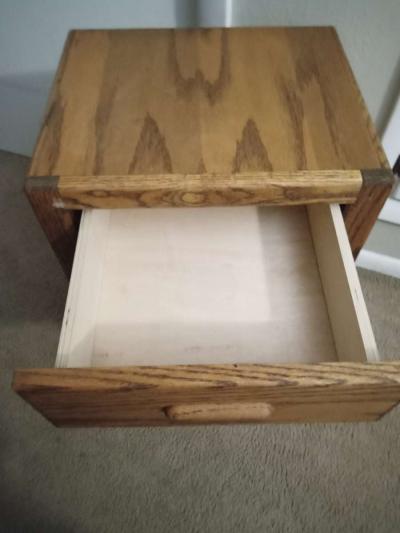 Solid wood Nightstand - Thumbnail 2