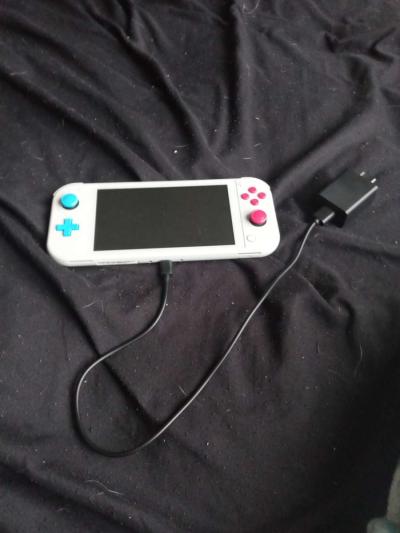 Nintendo switch lite - Thumbnail 3