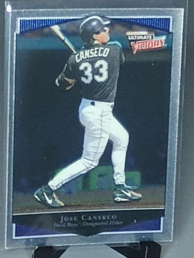 7 card legends of MLB lot 1 - Thumbnail 5