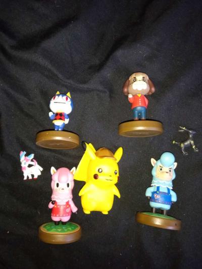 figurines - Thumbnail 2