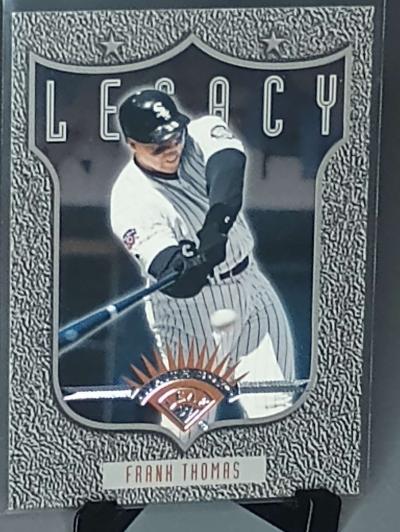 7 card legends of MLB lot 1 - Thumbnail 6