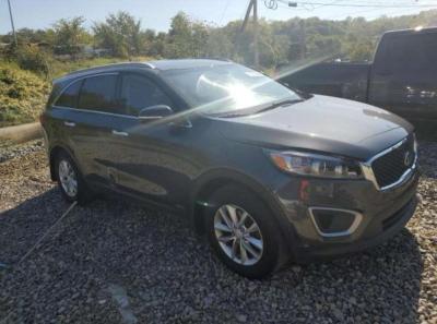 2015 Kia Sorento - Thumbnail 2