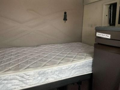 2018 Volvo VNL64T670 Sleeper Truck - Thumbnail 6