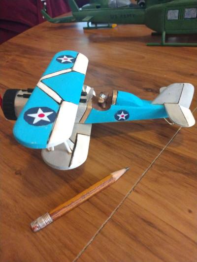 Model Biplane - Thumbnail 5