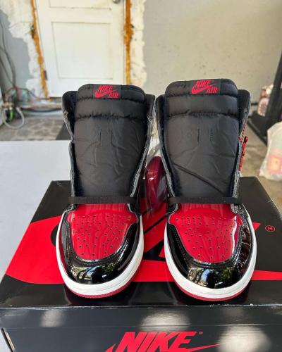 Air Jordan 1 Retro High OG PatentBredVNDSOG ALL - Thumbnail 3