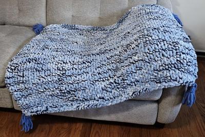 Carolina Themed Throw - Thumbnail 4
