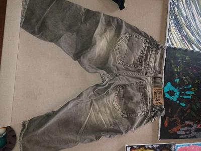 mens tshirts size large and XL  and jeans shorts size 36 - Thumbnail 2