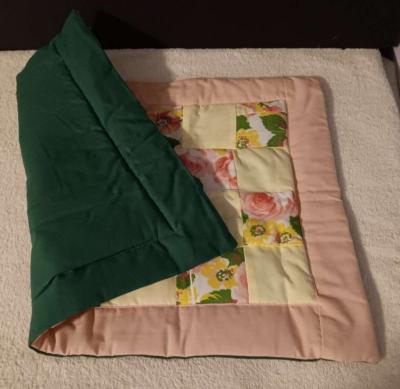 Handmade Quilted Table Topper Pink Green Yellow - Thumbnail 2
