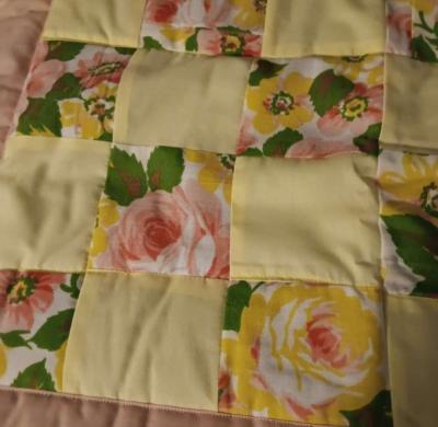 Handmade Quilted Table Topper Pink Green Yellow - Thumbnail 3