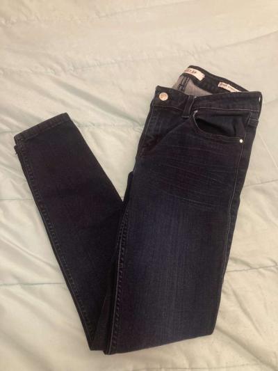 Guess low rise jeans size 26 - Thumbnail 3