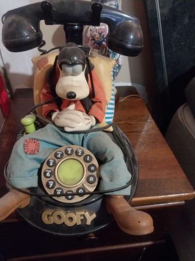 goofy phone - Thumbnail 2