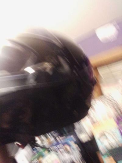 brand new helmet asking 7000 - Thumbnail 3