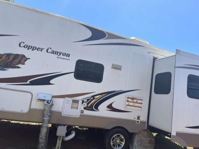 2010 keystone copper canyon - Thumbnail 4
