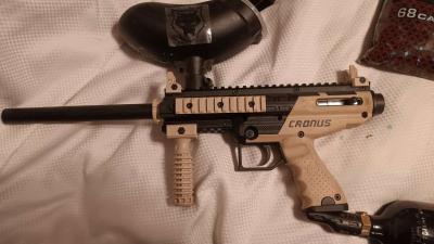 3 Cronus semi auto paintball guns with 20oz co2 tanks - Thumbnail 3